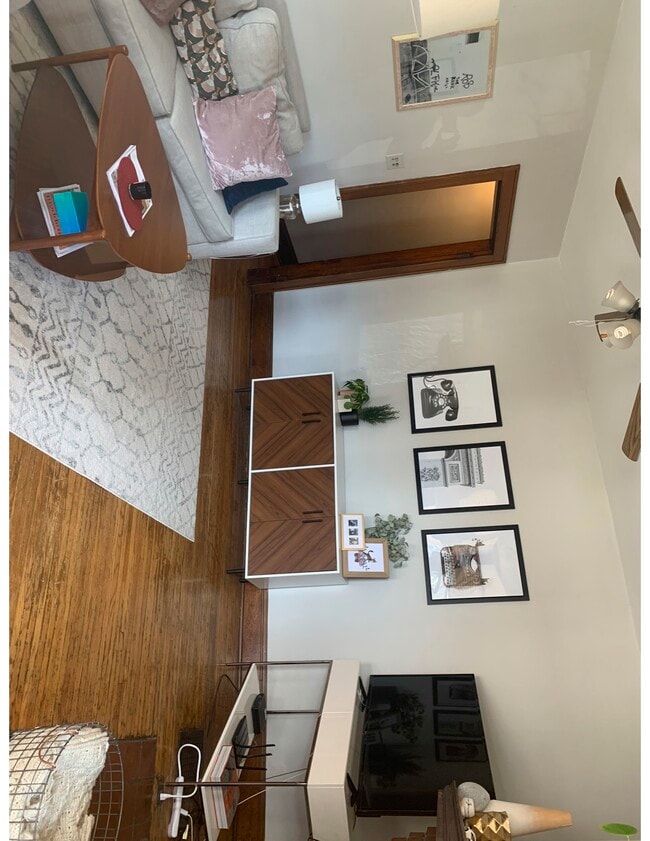 434 Vermont Pl Unidad 434 Vermont Pl