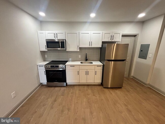 Photo - 3747 N 15th St Unit 5