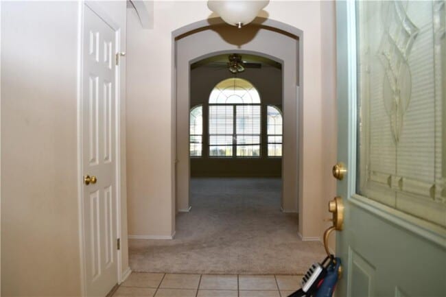 Photo - 704 Thrush Dr