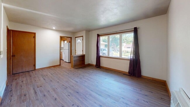 Photo - 713 Stanton Ave