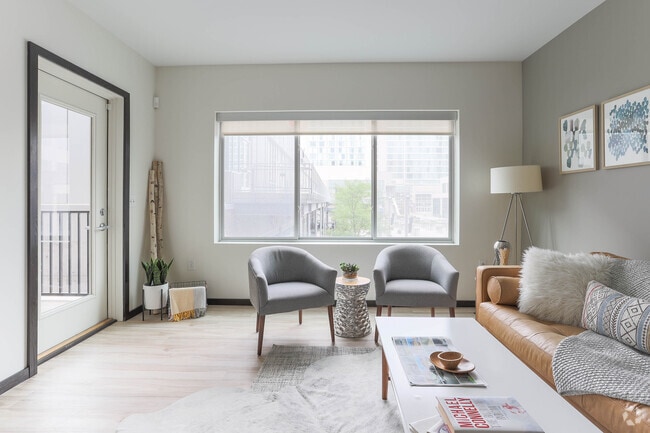 1BR, 1BA - City Scape 1B