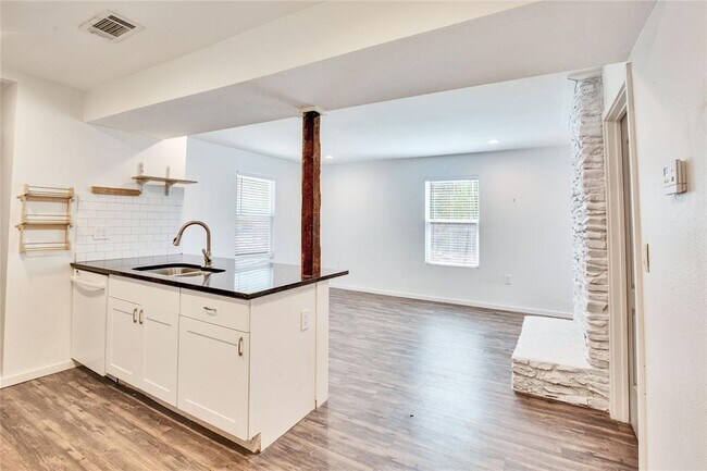 Photo - 7305 Grand Canyon Dr