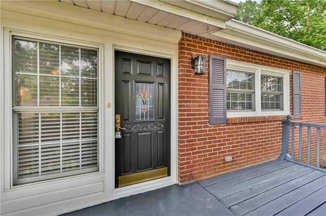 Photo - 2454 Drew Valley Rd NE