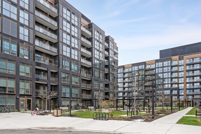 Photo - 2343 Khalsa Gate