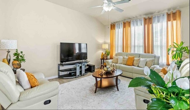 Photo - 17419 Woodfalls Ln