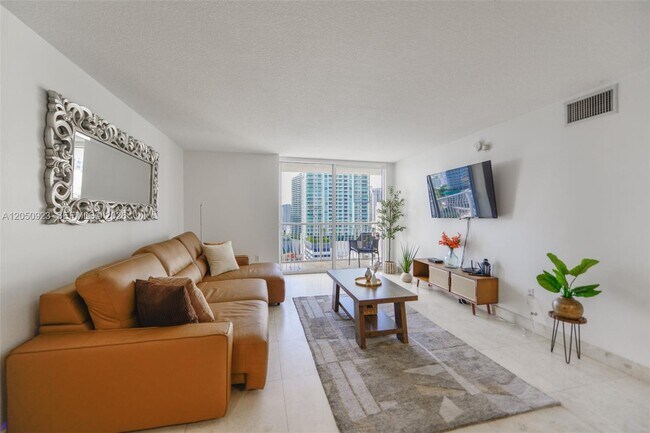 Photo - 1200 Brickell Bay Dr Unit 2324