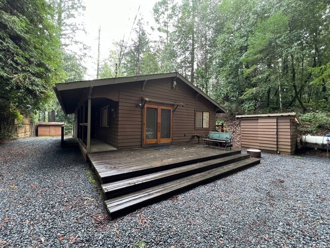1,192 Square Foot 3 bedroom, 2 bath privat... - 1,192 Square Foot 3 bedroom, 2 bath privat... House
