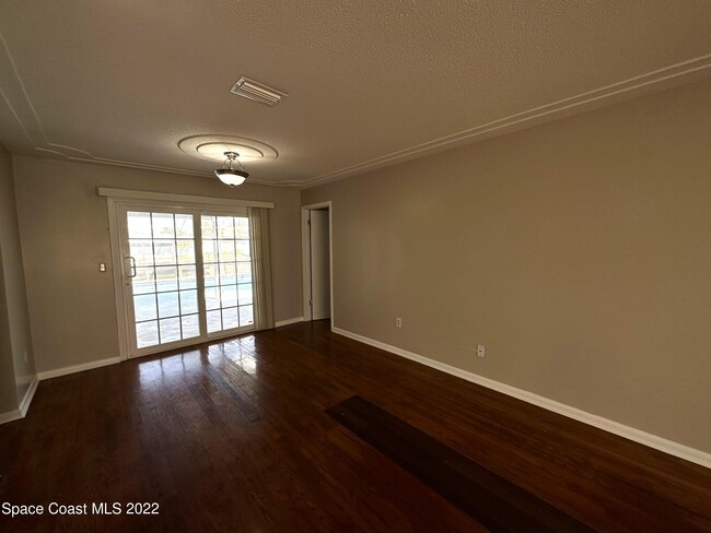 Photo - 1660 Neptune Dr