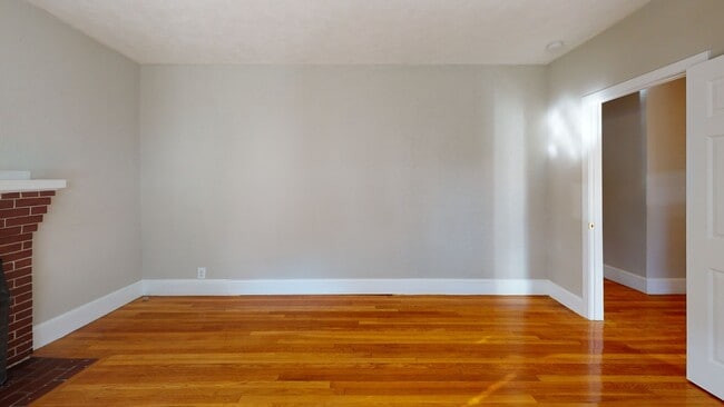 Photo - 74 Harlow St Unidad 72B