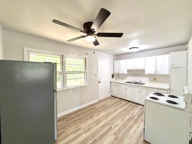 Photo - 4224 Kildare Dr