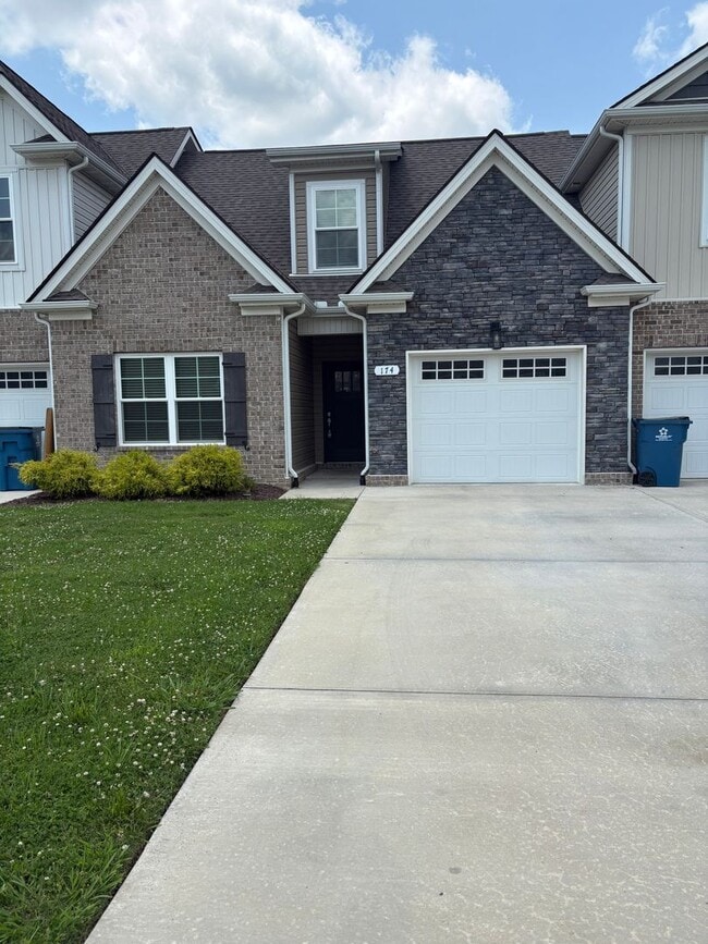 Photo - LUXURY TOWNHOME  IN THE CENTER OF MANCHESTER!