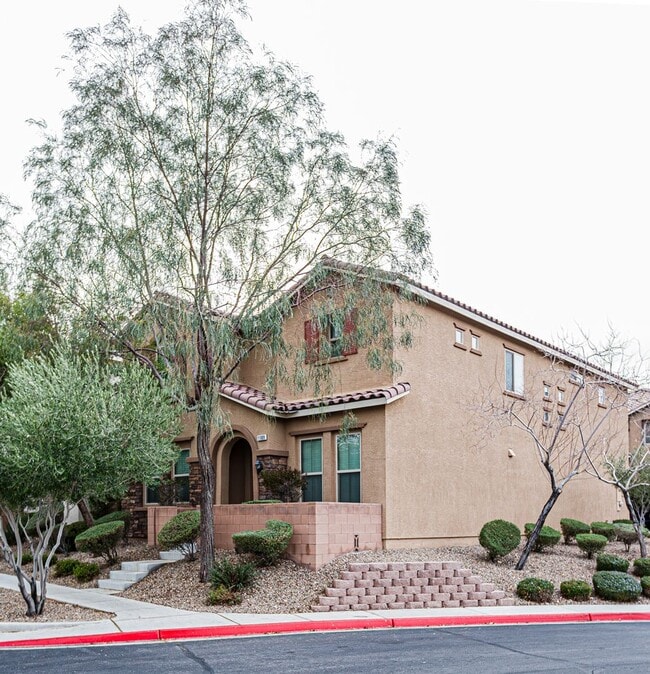 Photo - 4 Bedroom home located in Mountain's Edge