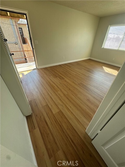 Building Photo - 1543 W 105th St Unit C