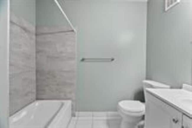 Photo - 1 NW O'Brien Rd