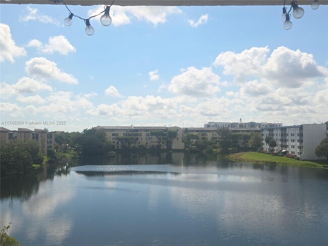 Photo - 8895 Fontainebleau Blvd Condo Unit # 409