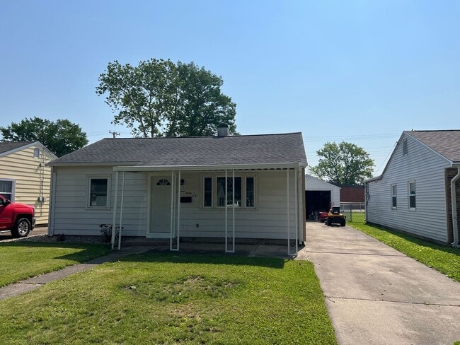 Charming 2 Bedroom 1 Bath Home! - Charming 2 Bedroom 1 Bath Home!