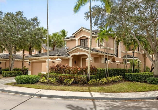 Photo - 2790 Center Ct Dr