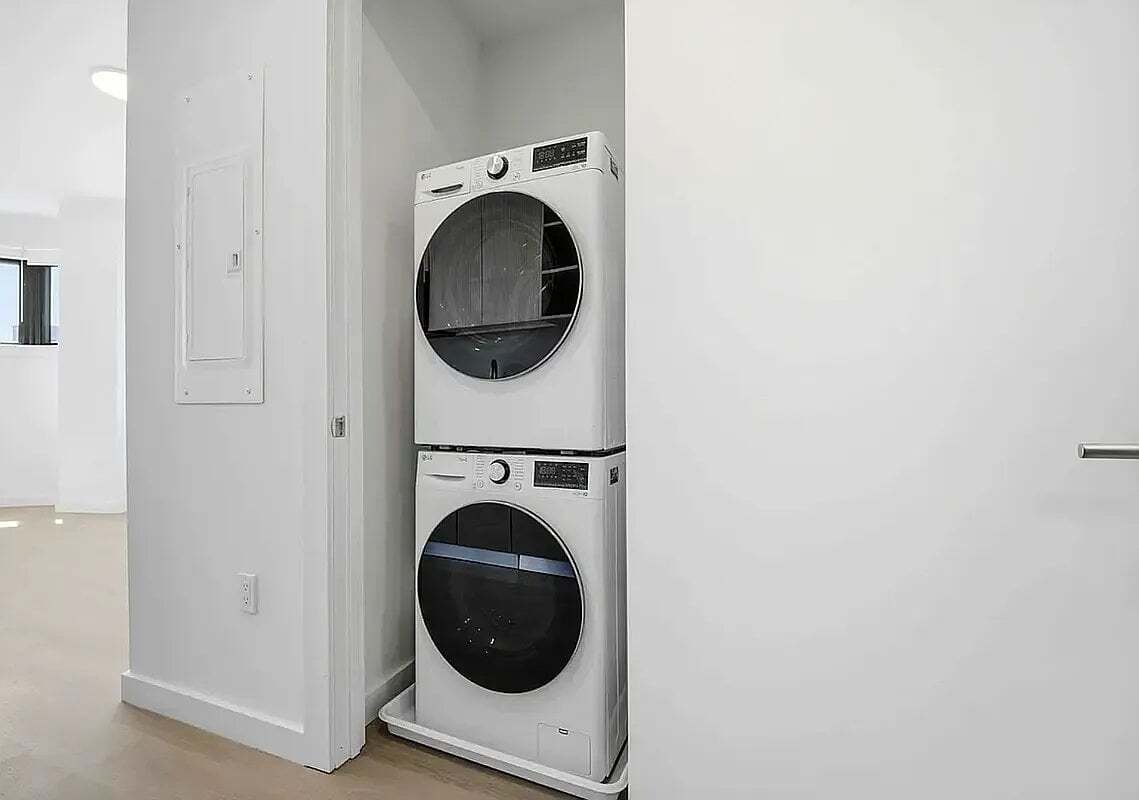 Photo - 2363 Bedford Ave Unit 605B