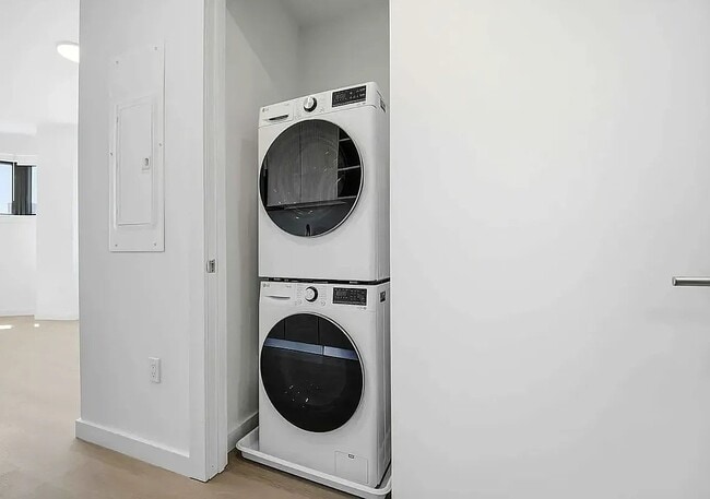 Photo - 2363 Bedford Ave Unit 18