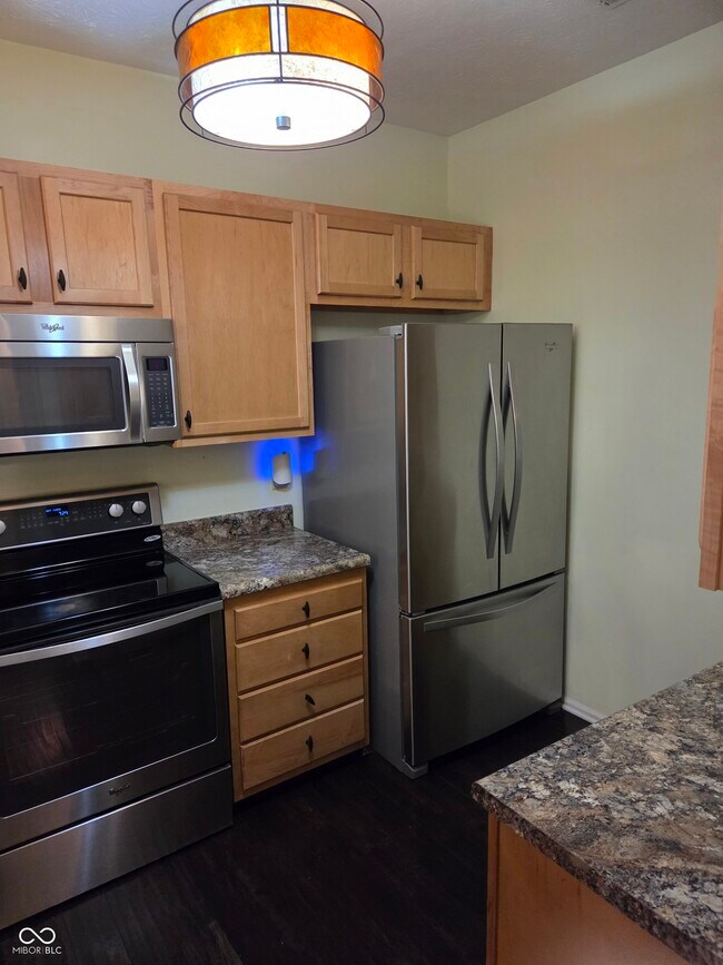 Photo - 1012 Grovewood Dr