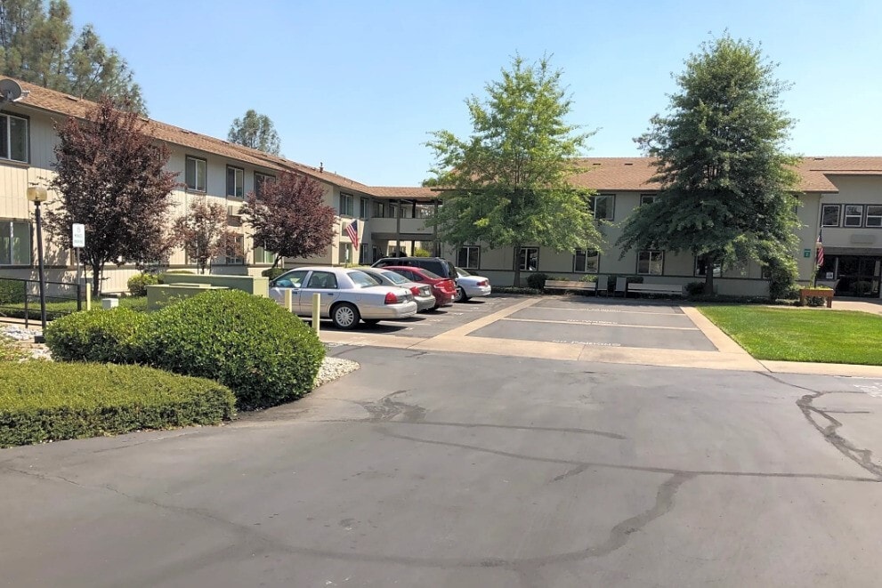 Photo - 910 Canby Rd