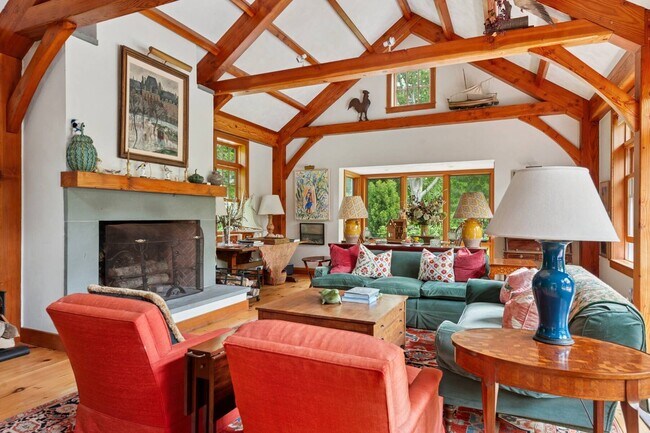 Photo - 5 Baiting Hollow Rd