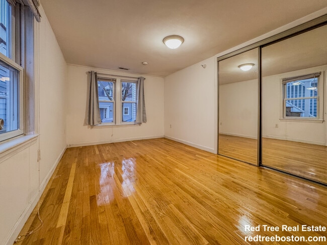 Photo - 89 Spring St