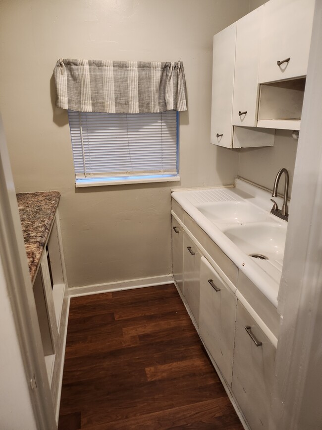 Photo - 522 Center St