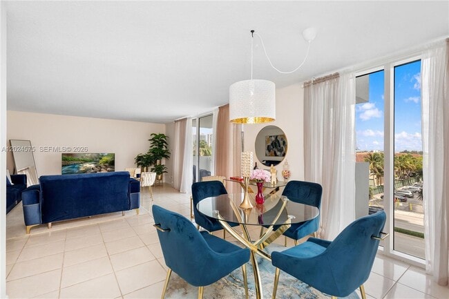 Building Photo - 2030 S Ocean Dr Unit 307