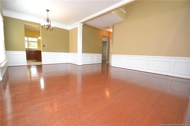 Photo - 3318 Colorcott St
