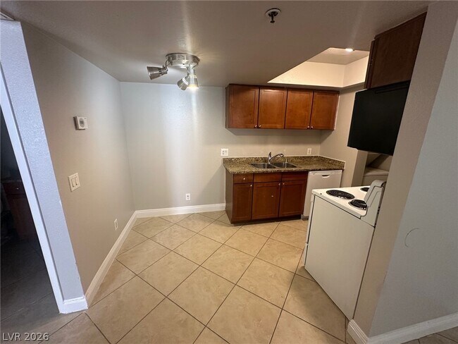 Photo - 4200 S Valley View Blvd Unit 1051