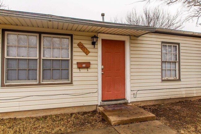 Photo - 2211 NW 26th St