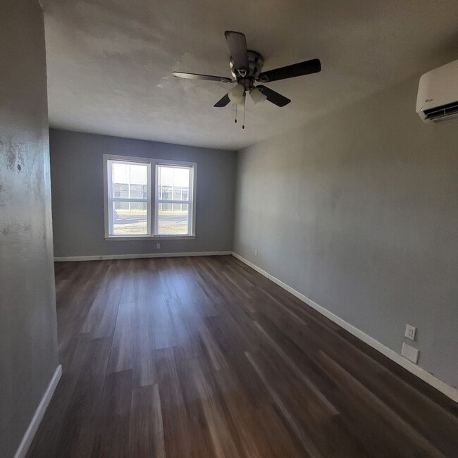 Photo - 1909 Pecos St Unit 1909 Pecos #B