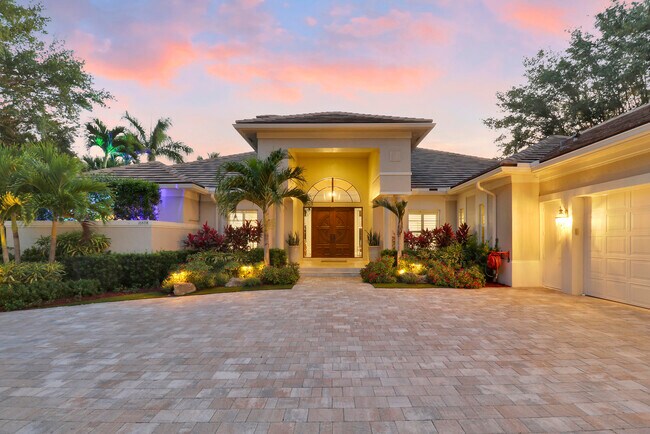 Photo - 18808 SE Windward Island Ln