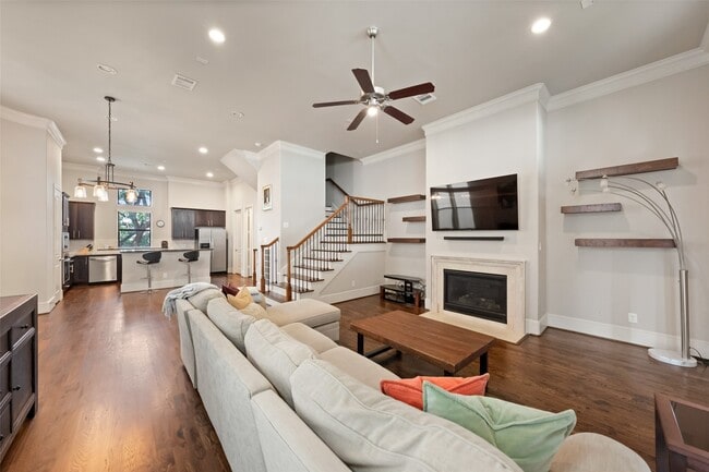 Photo - 1629 Upland Lakes