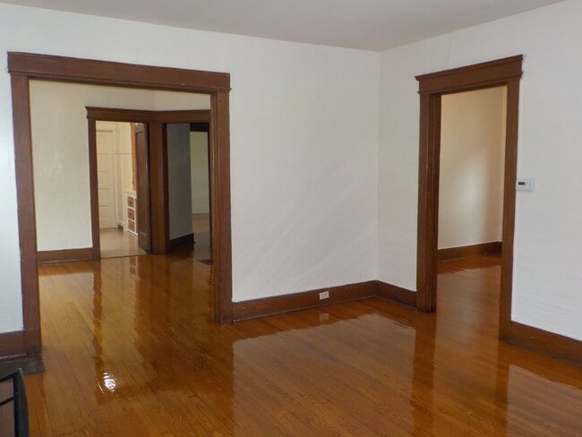 Photo - 969 Lancaster Ave Unidad Lancaster 969