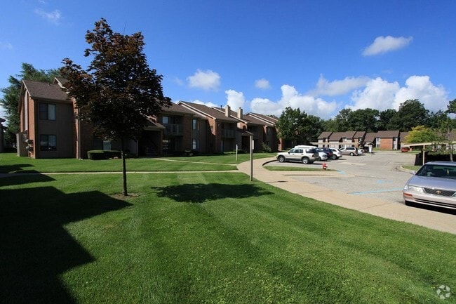 Oak Hill Apartments - Oak Hill Apartments