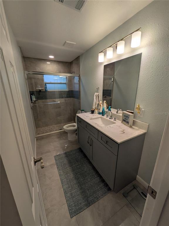Photo - 830 E 18th Ave