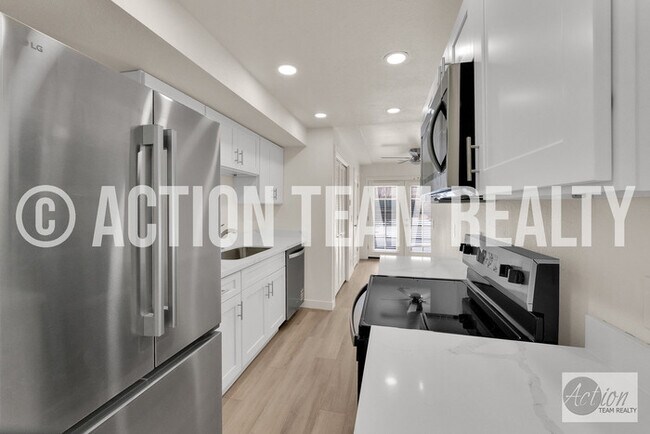 Photo - Remodeled Townhome in Cottonwood Heights!