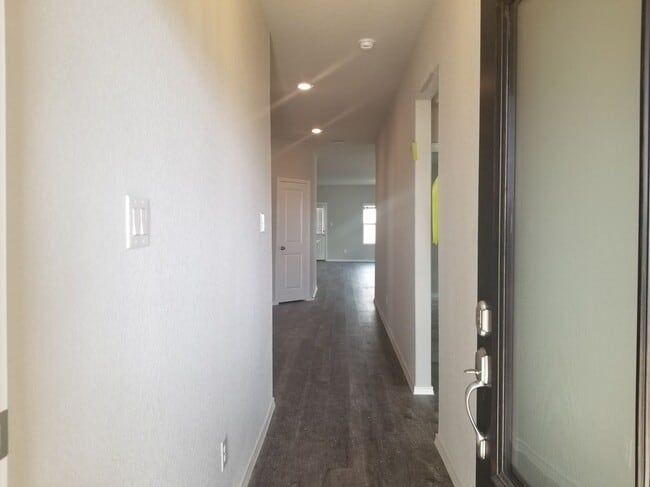 Photo - 8511 Cassia Cove