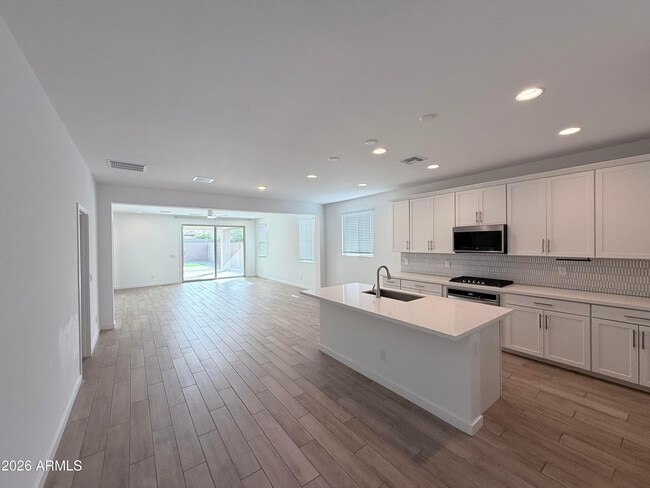 Photo - 4323 W Palace Sta Rd