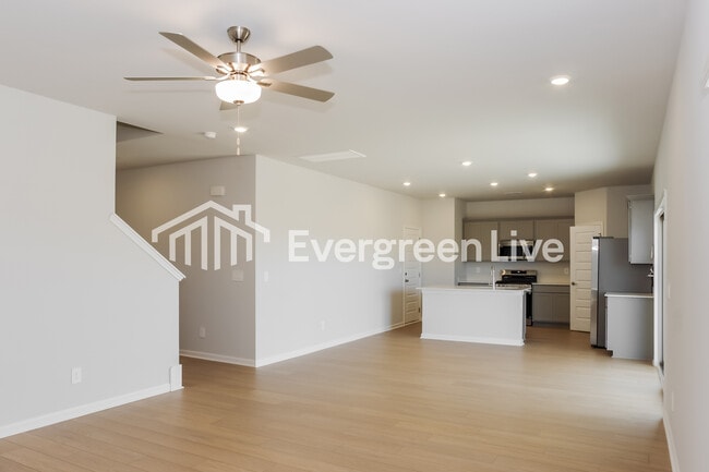 Photo - 16907 Whispering Pnes Dr