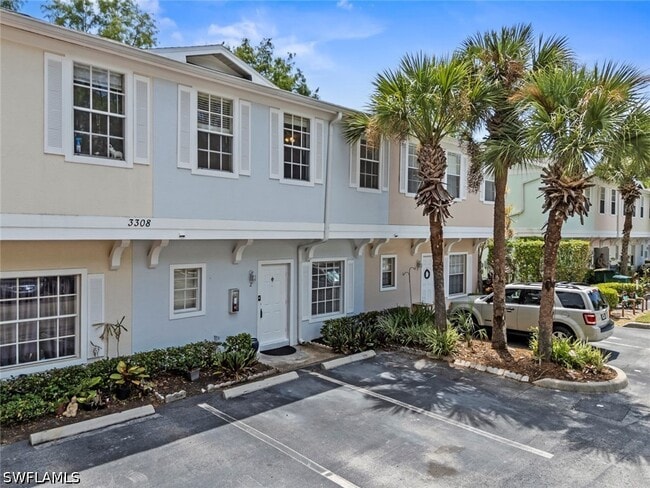 3308 Lisa Ln