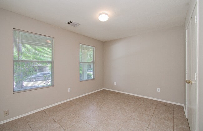 Photo - 98 S Vesper Bend Cir
