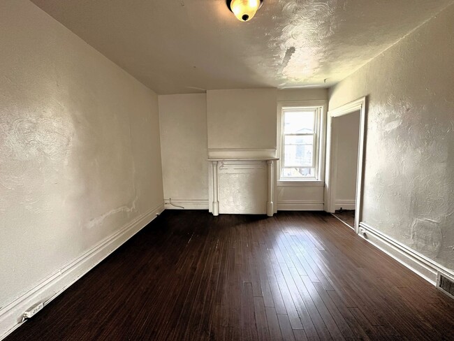 Photo - East Liberty - Apartments For Rent In Pittsburgh Unit 2