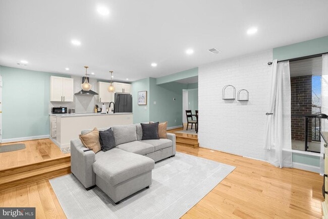 Photo - 9820 Georgia Ave Unit 21-302