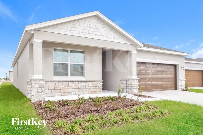 Photo - 327 Corbel Ln