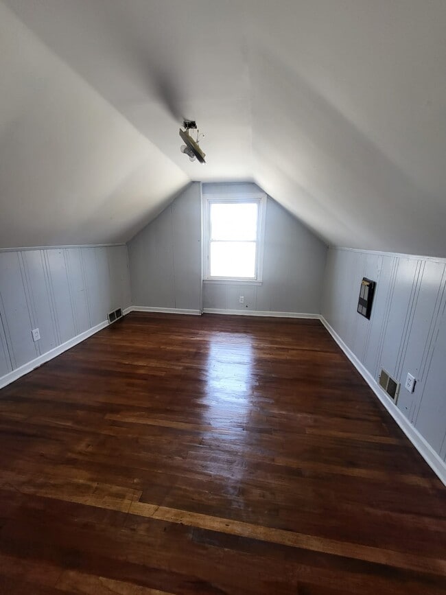 Photo - 20553 Alcoy Ave