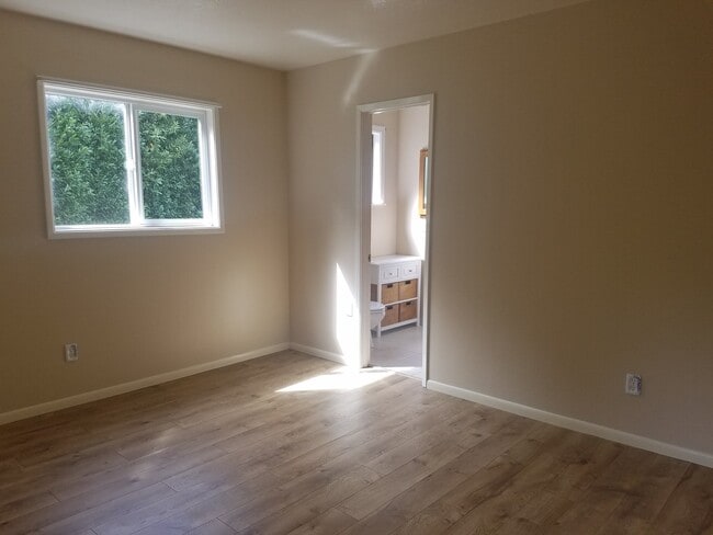 Photo - Newly Updated! 3 Bed/2 Bath House