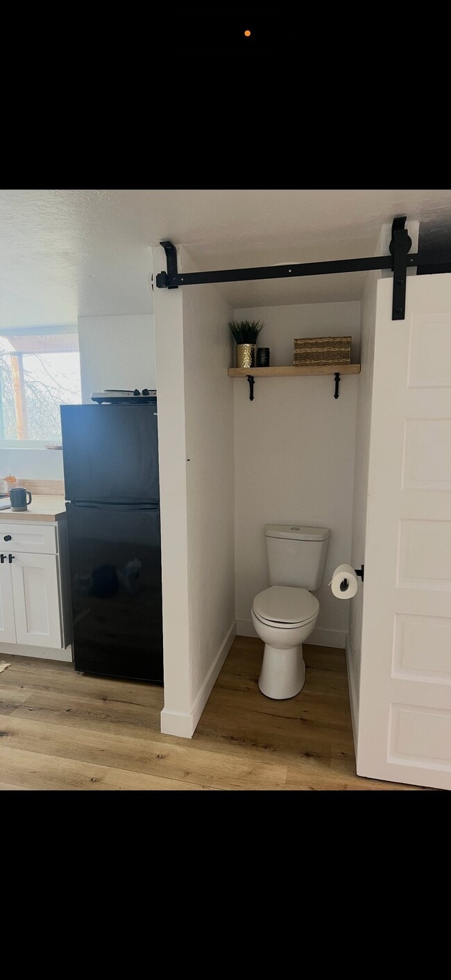 Photo - 186 W Sunset St Unit B